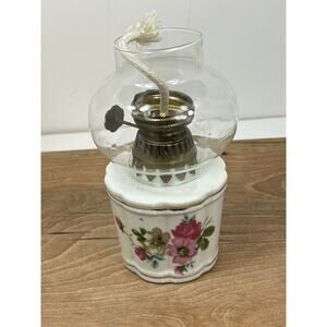 VINTAGE PORCELAIN ROSES MINI KEROSENE OIL LAMP NO. MADE JAPAN 5 .5” 🔥🪔